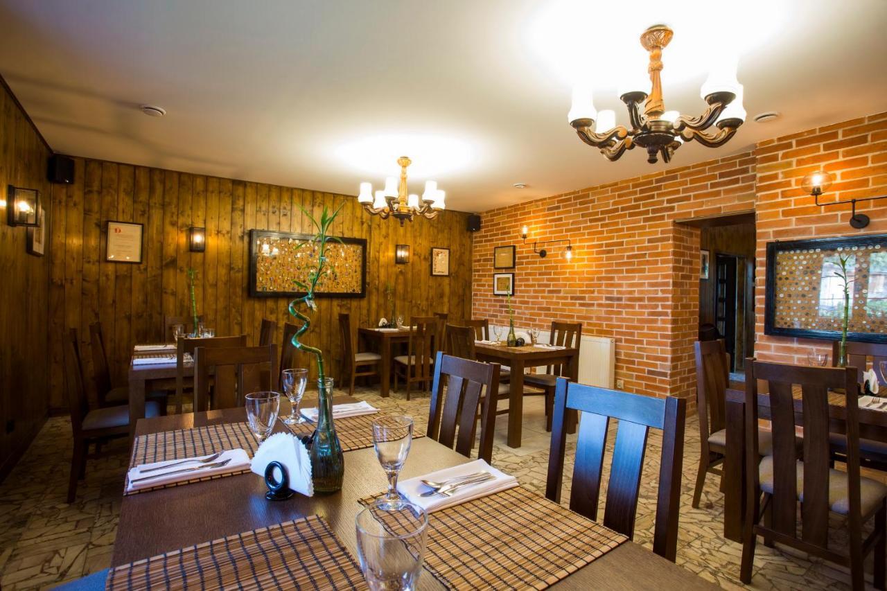 Teresin Hotel Kuznia Napoleonska מראה חיצוני תמונה