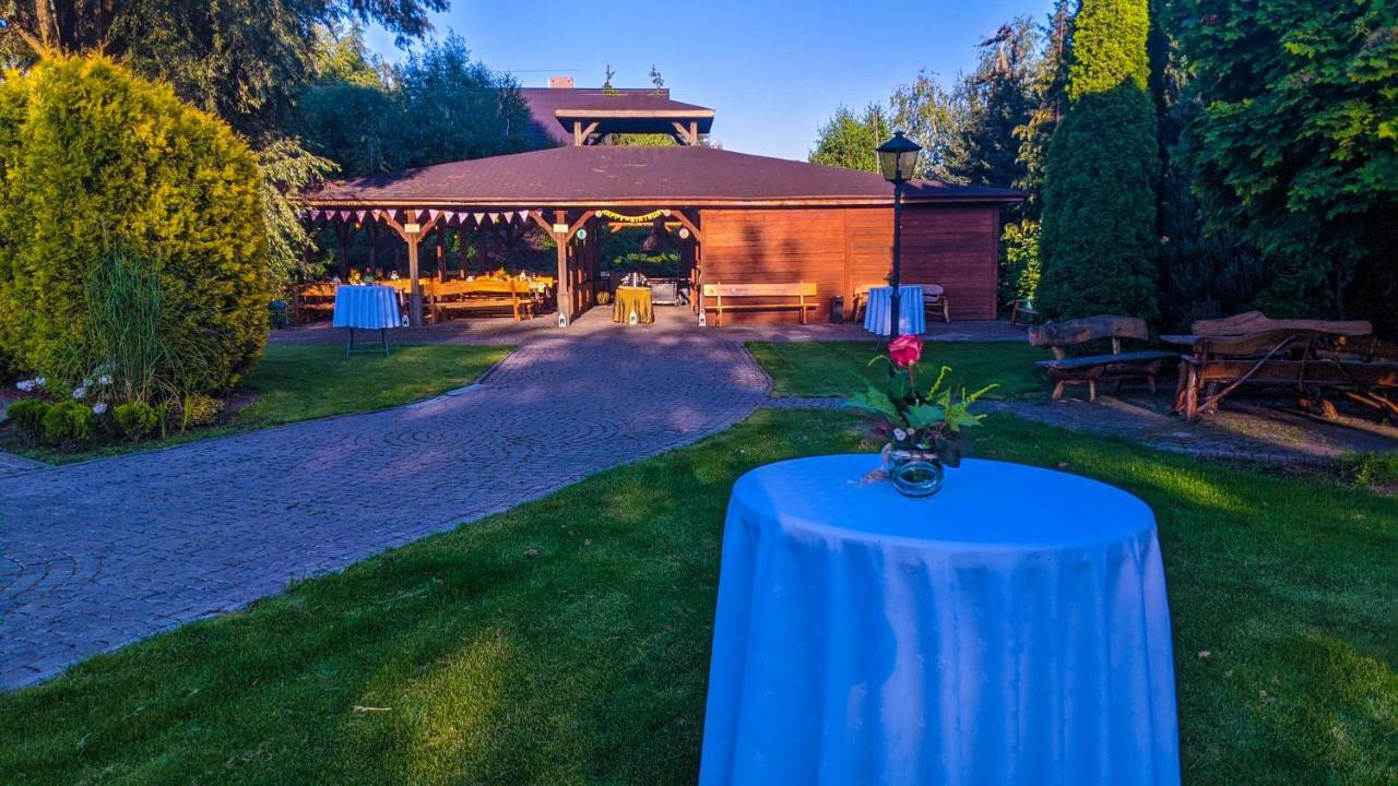 Teresin Hotel Kuznia Napoleonska מראה חיצוני תמונה